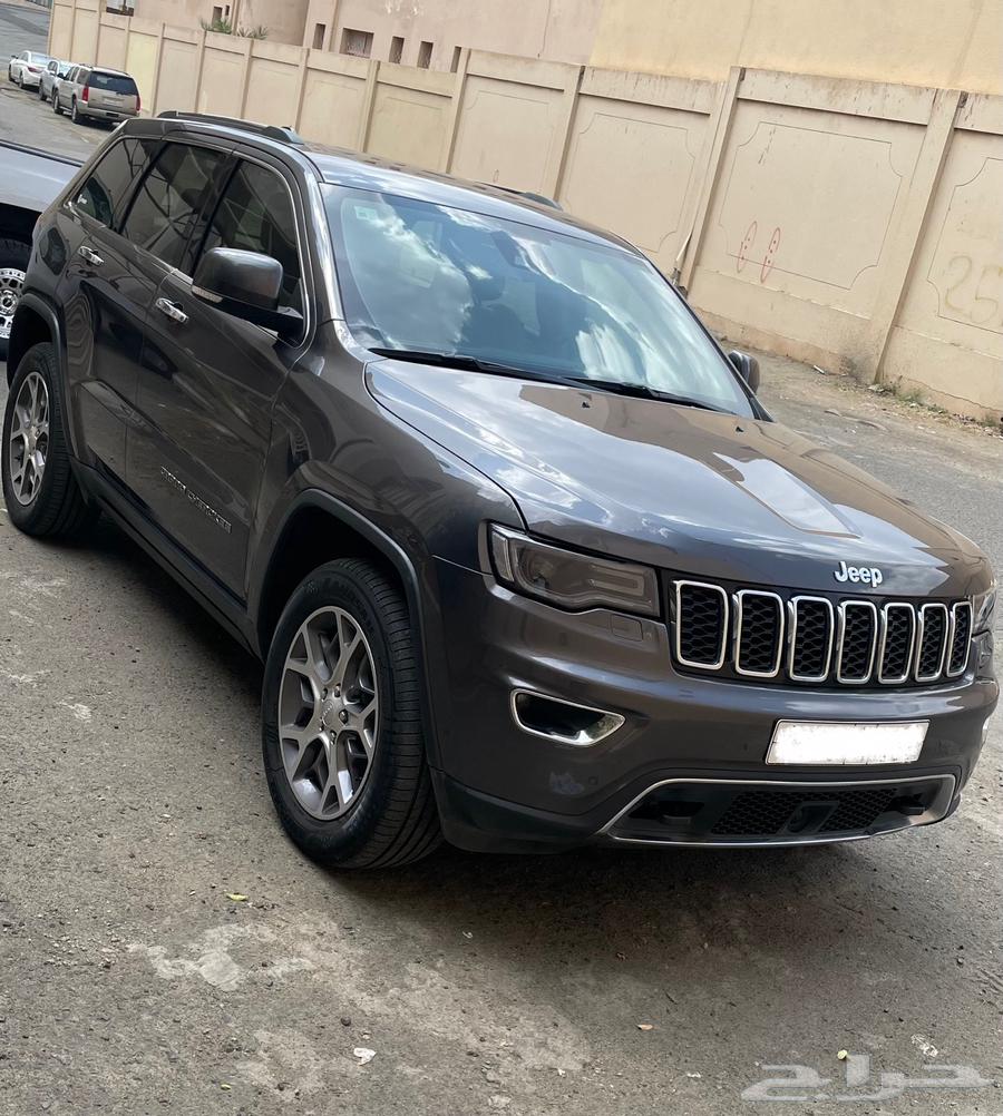 للبيع جيب جراند شيروكي 202164325222453250111