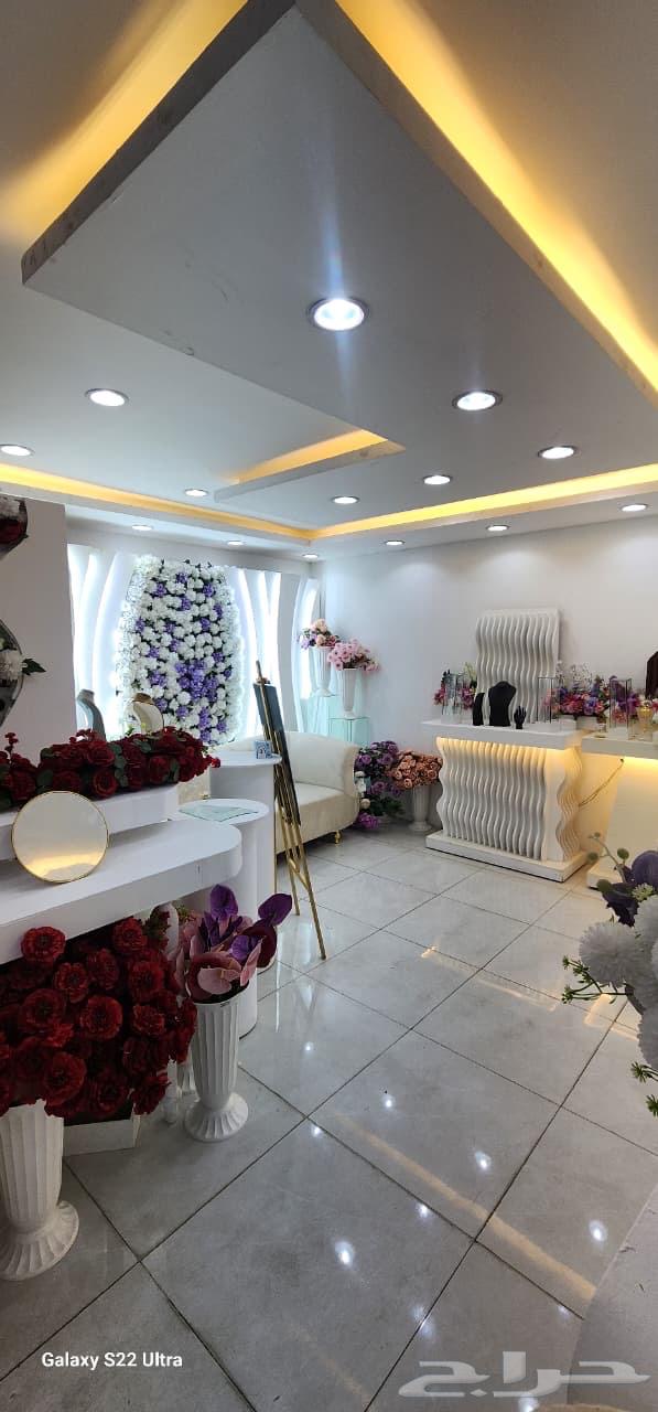 محل ورد للتقبيل بكامل معداته63613000613250111