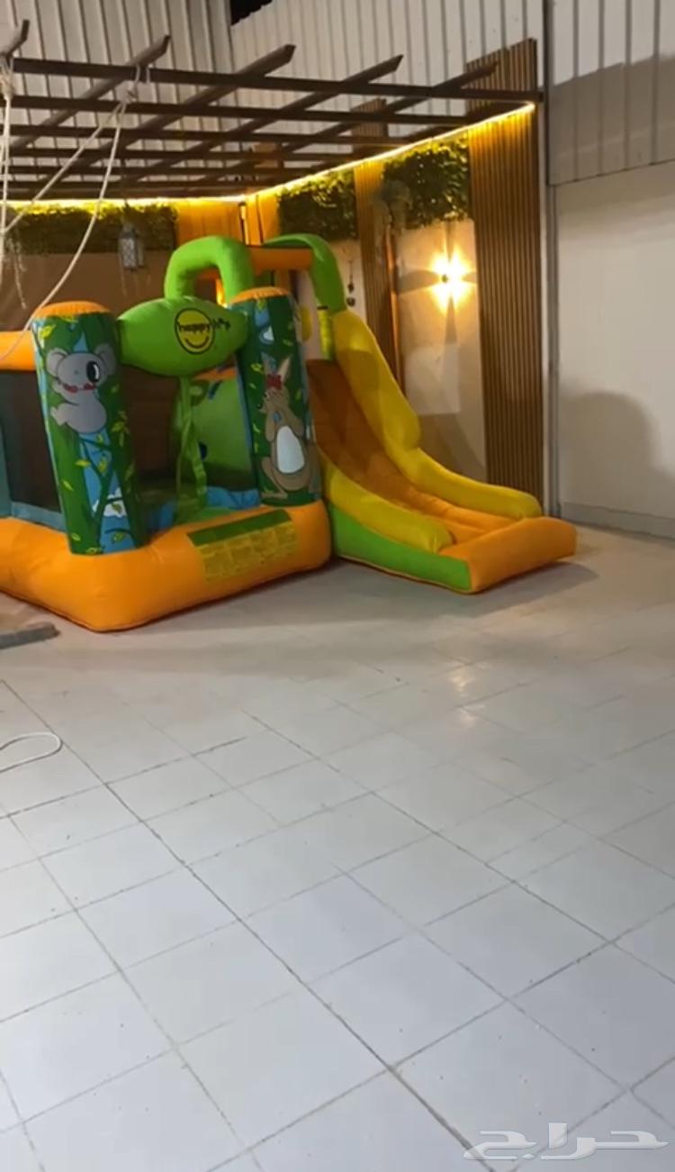 Zahliqa and Naqaziya64053070709761111