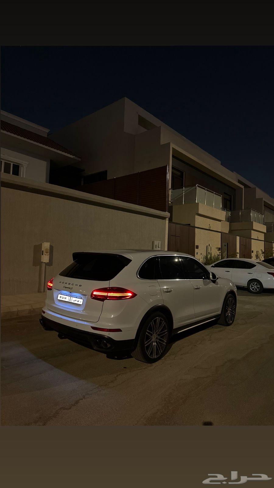 For sale Porsche Cayenne S 201564326312921473112