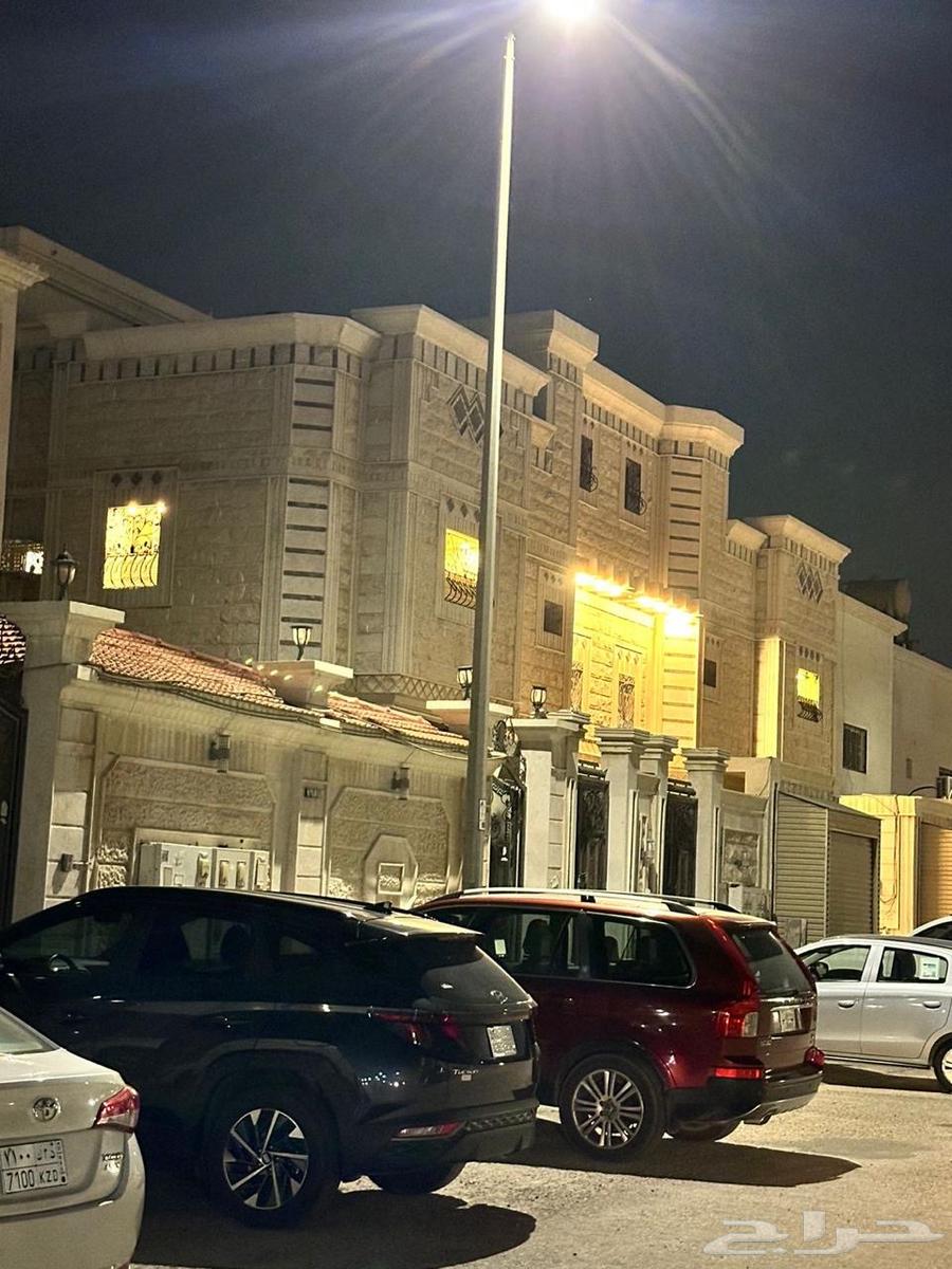Building for sale - (3 floors)63612995114370112