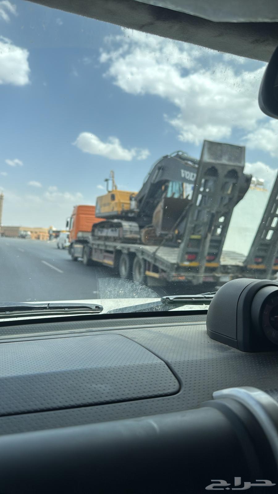 بوكلين فلفوا حجم210 للإيجار64337383713795110