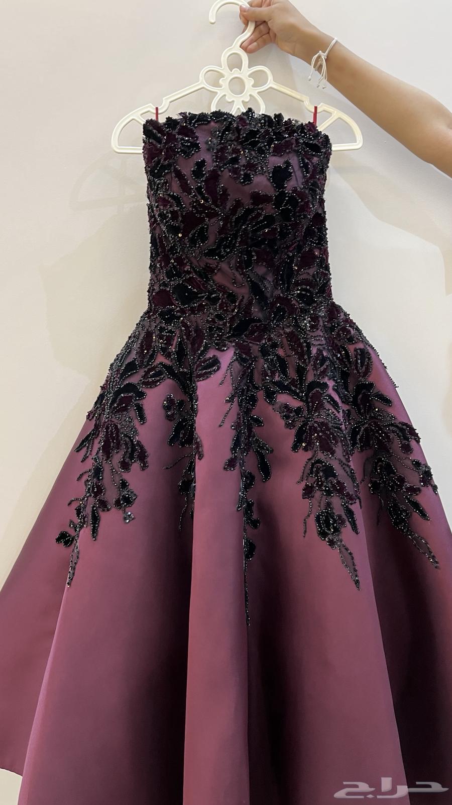 Off-the-shoulder dress worn for four hours, bought for 700, selling for 300, size S64065344039682114