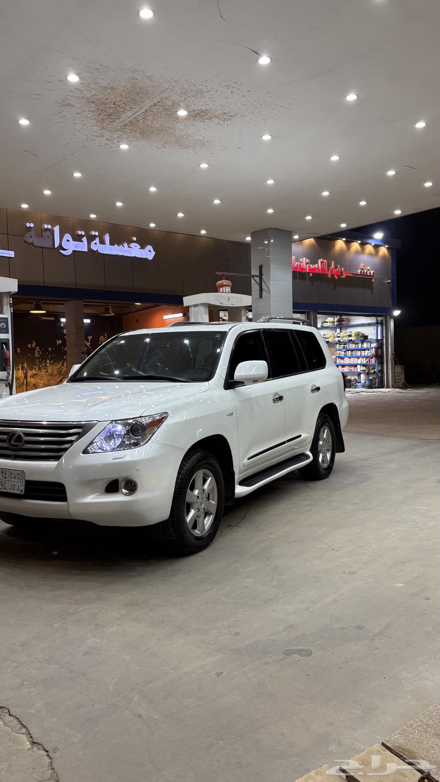 Lexus 200964327139203843111