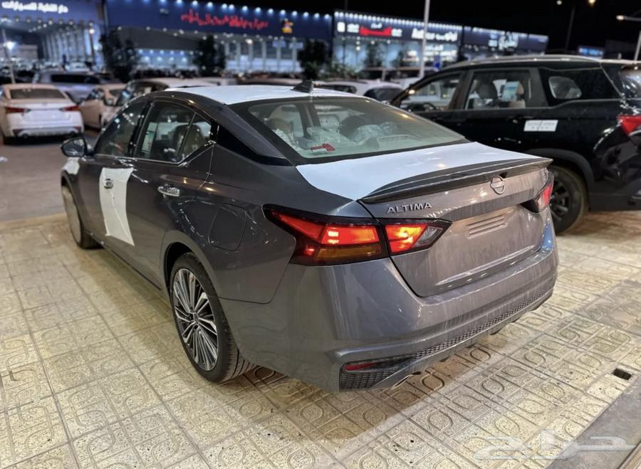 نيسان التيما SV نص فل 2025 كاش وتقسيط64333873690883113