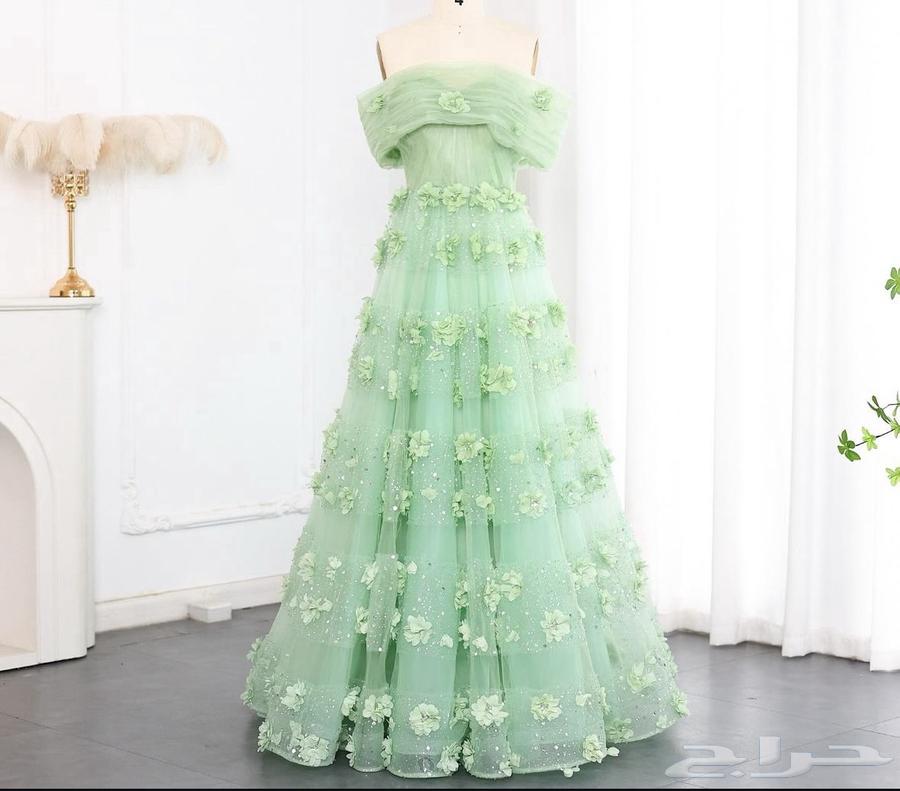 Used dress64066337164803110