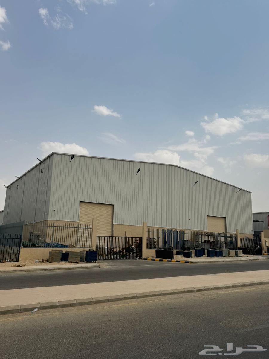 مستودع للإيجار