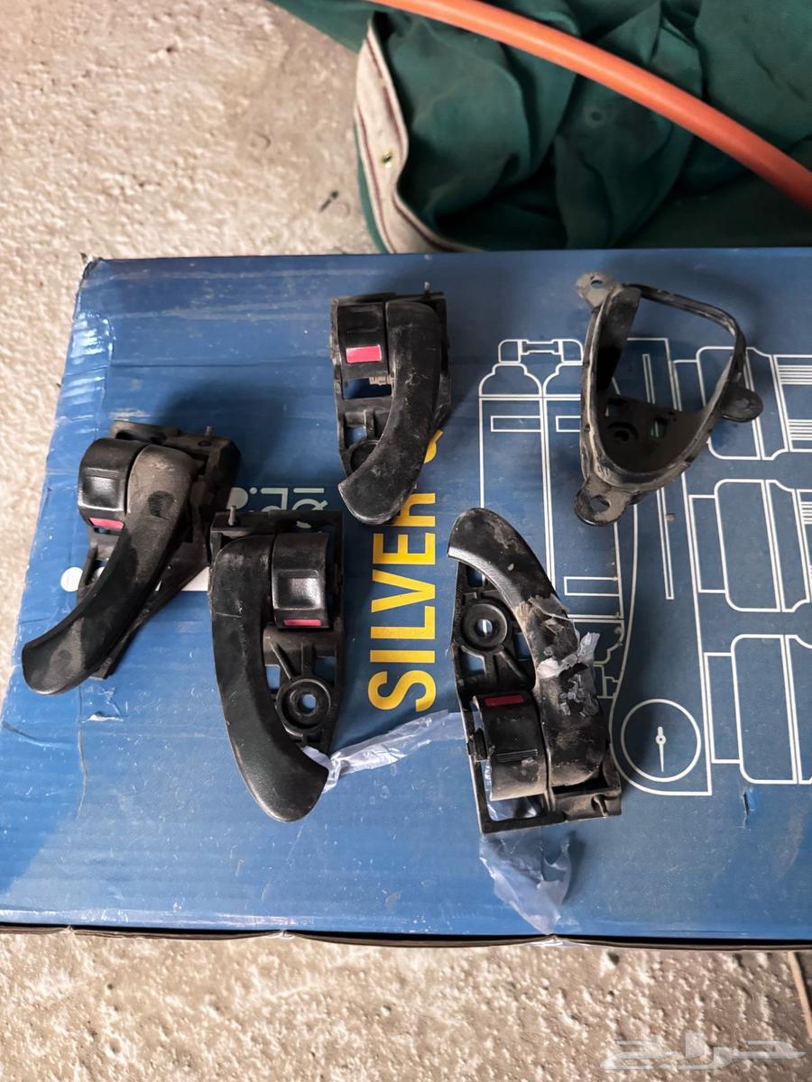 Orion 2010 dashboard, 2 rims size 17, Camry 2010 fender, contact WhatsApp64334432869763113