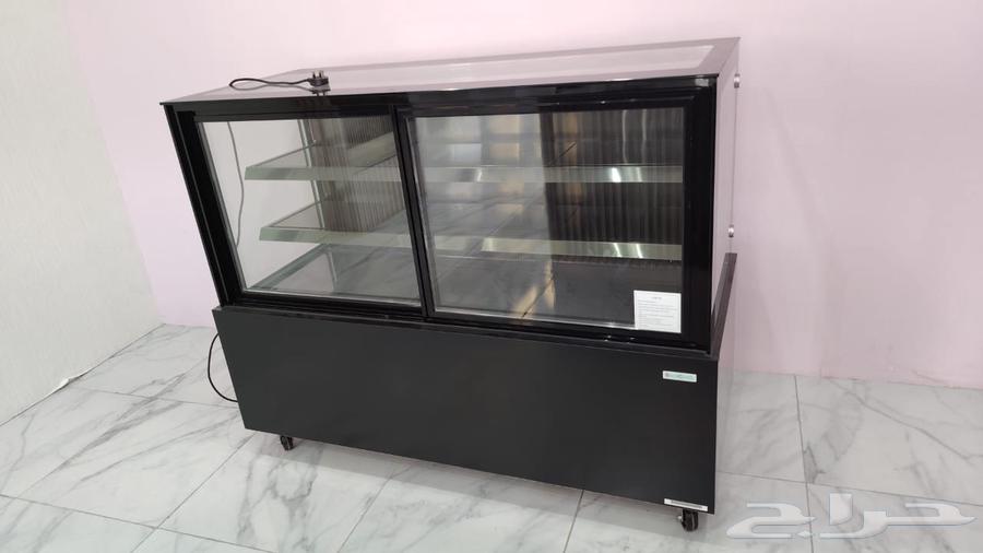 Refrigerator for storing sweets64074204872705111