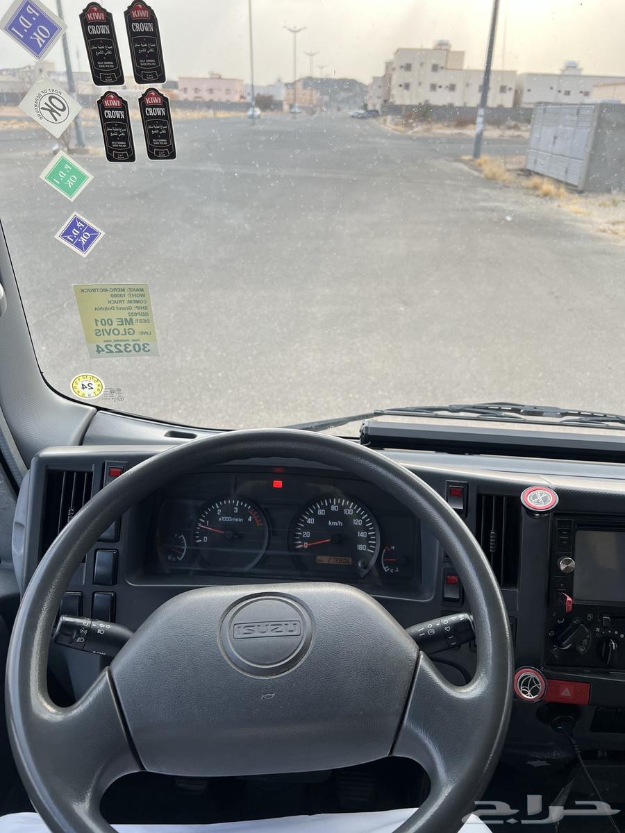 سطحة ايسوزو 2009 للبيع64336470051969113