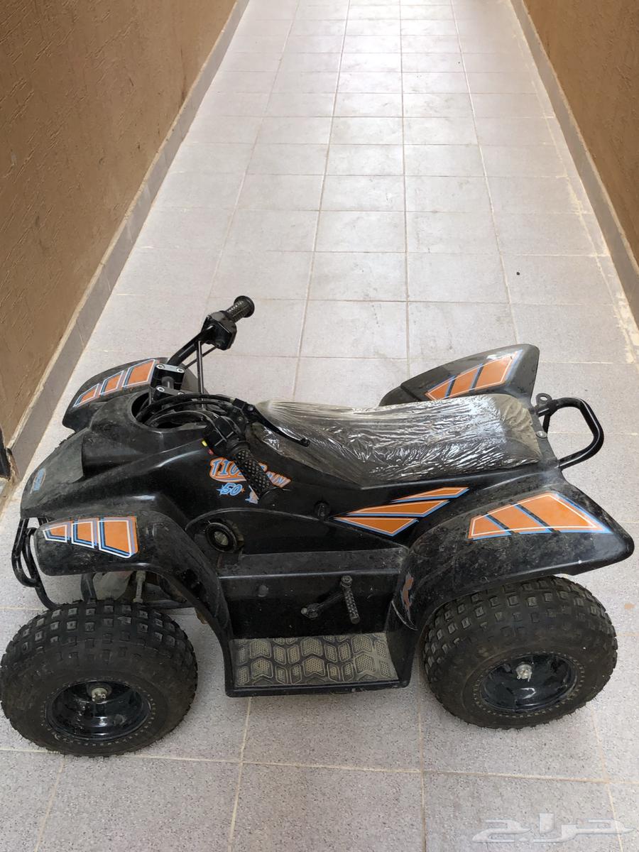 واقف له سنتين تقريبا64336868375298112