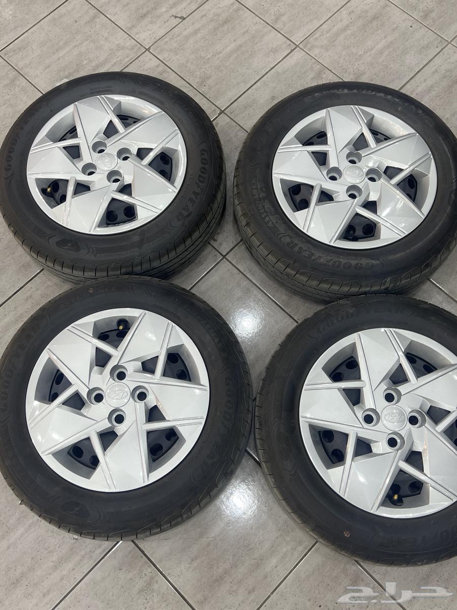 Accent Rims Size 15 with Tires and Wheels, Almost New, Original, Home Delivery Available64329470543489110