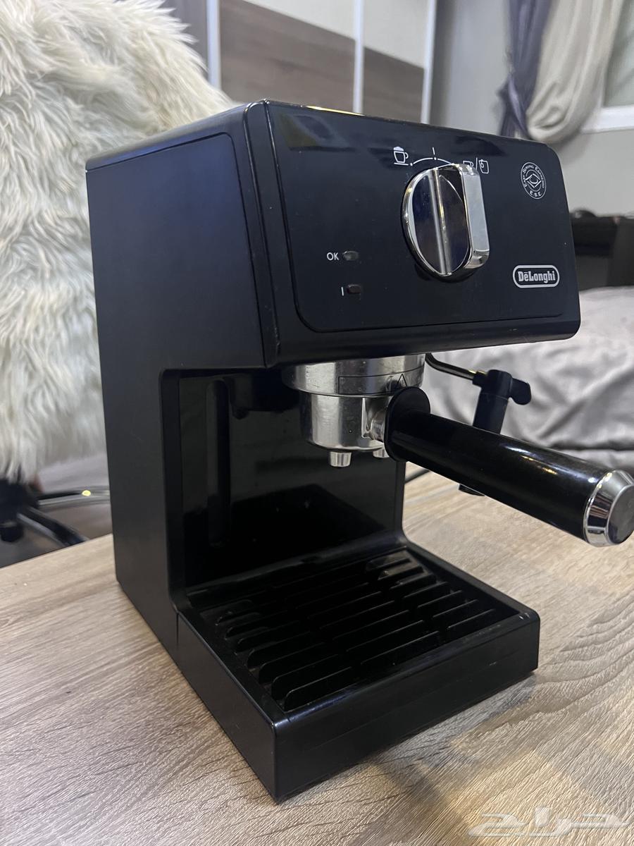 Espresso Machine and Small Refrigerator64058539014402110