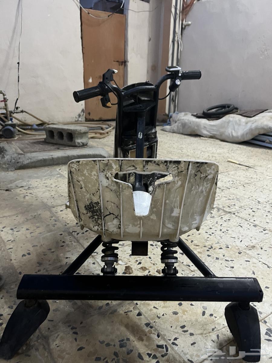 سكوتر بطاريه جديده ونضيف ناقصه شاحن الحد 25064071500443779110