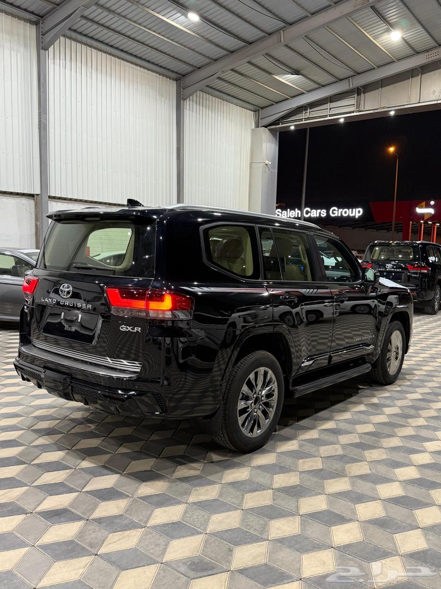 تويوتا لاندكروزر GXR L5 مديل 2025 فل كامل بطاقه جمرك64330819061123114