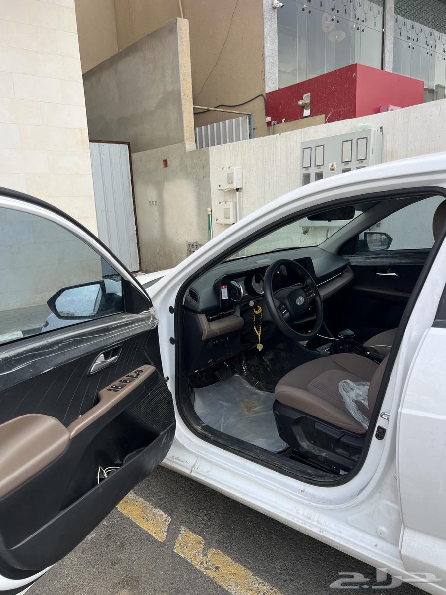 Accent Model 202564254035277825112