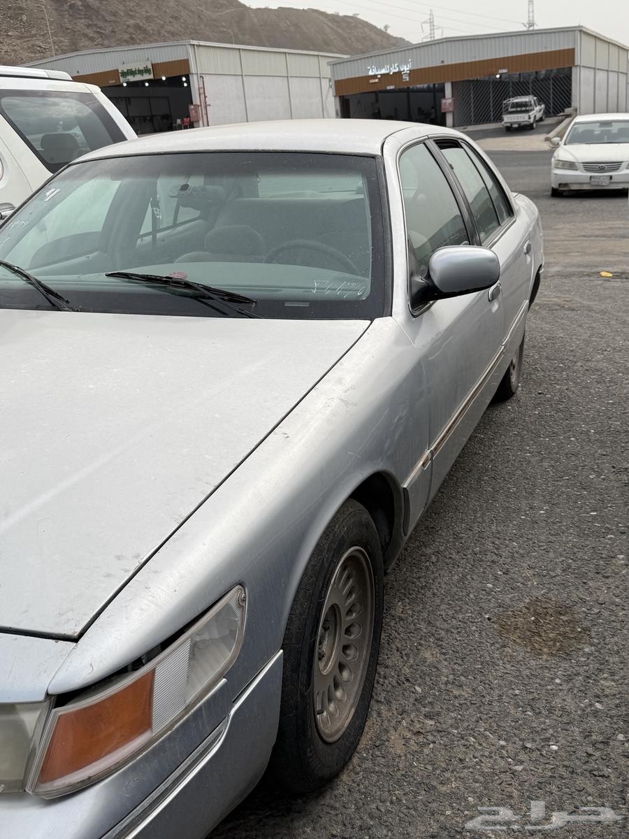 فورد ماركيز 199964336262126467113