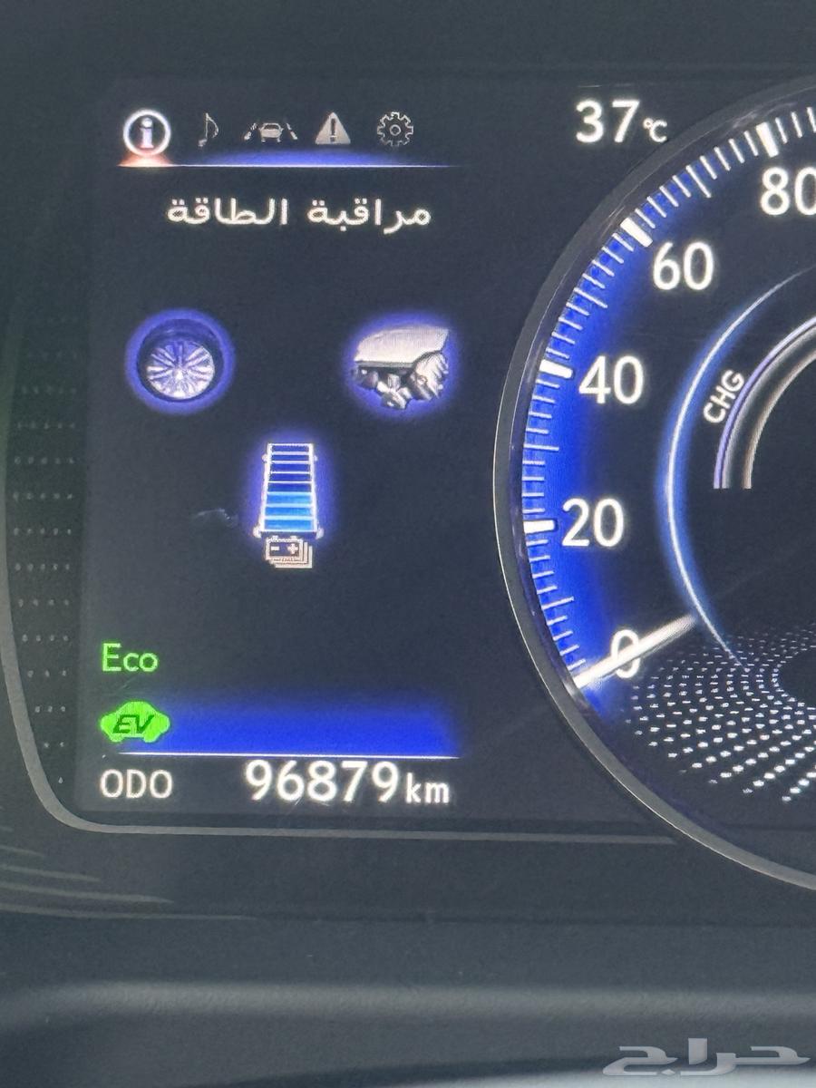 للبيع لكزس ES 300h 2023 نظيفة جدا64335410341506110