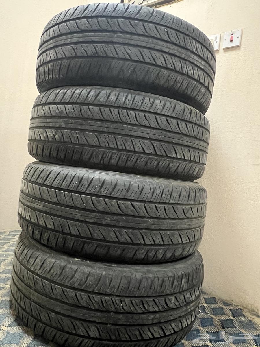 Tire Set64337487154305112
