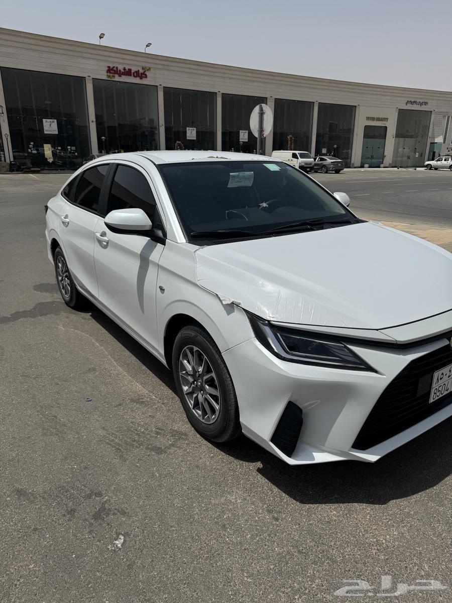 Yars 202464331015553155111