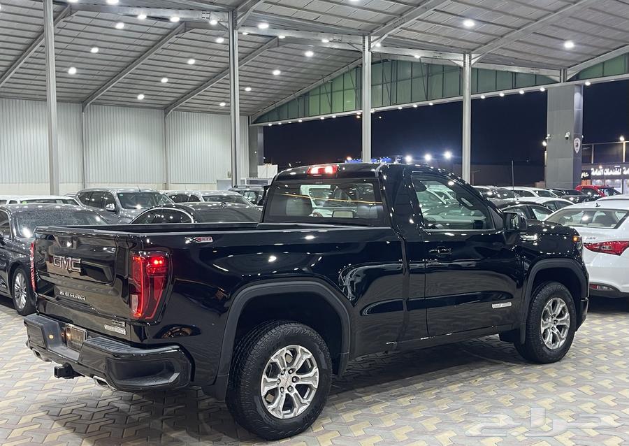 جمس سيرا الفيشن موديل 202464329470637442114