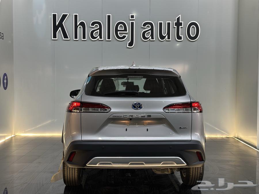 تويوتا كورولا كروس LE م هايبرد 202564334582875394111