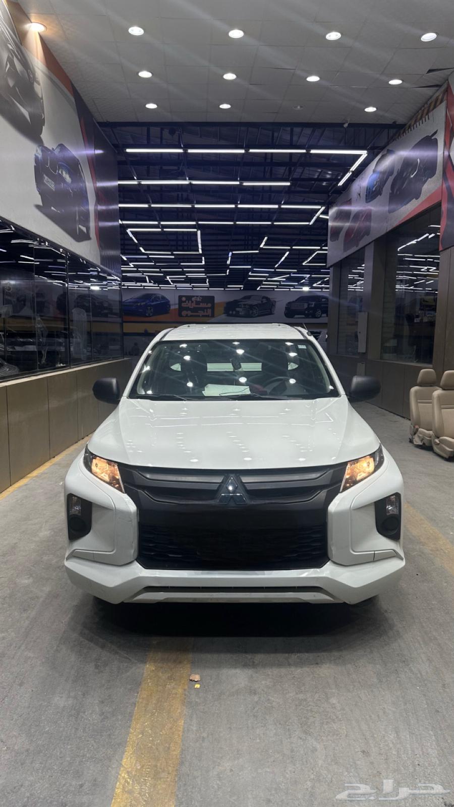 للبيع ميتسوبيشي 200L64345693805185110