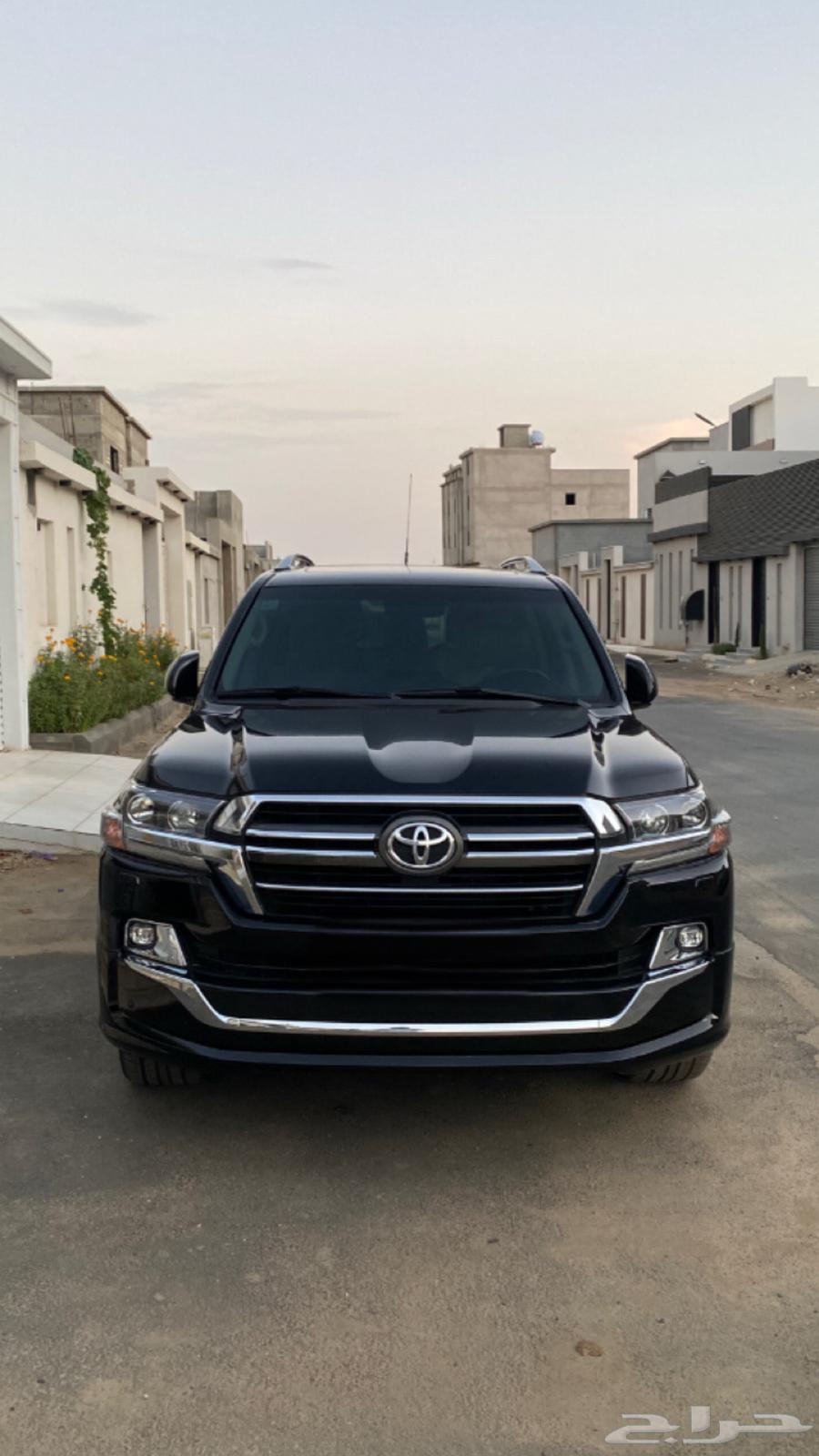 لاند كروزر تورينق gxr فل اسود64341206857091110