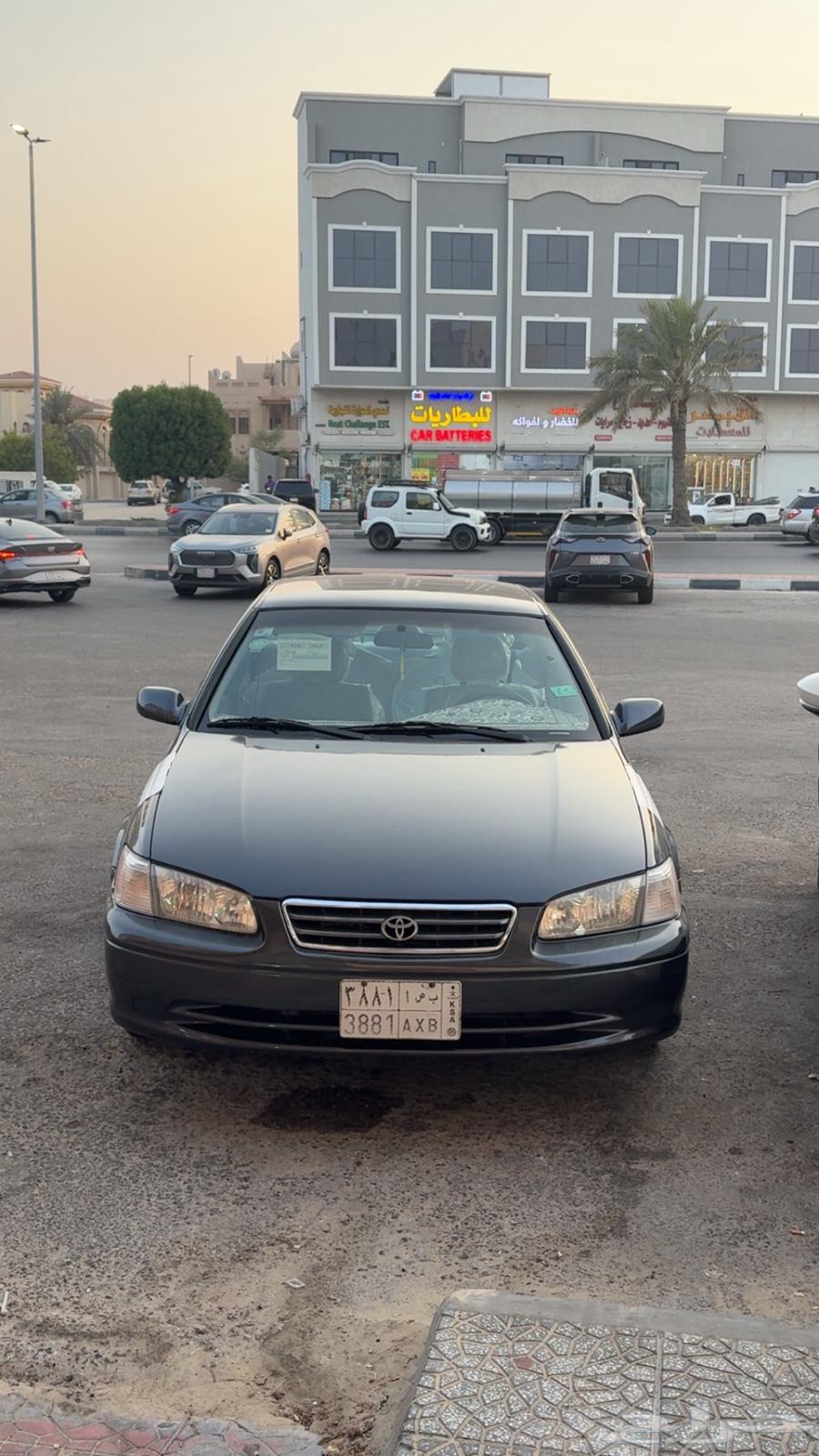 للبيع تيوتا كامري موديل 2000 وارد امريكا63707742856705110