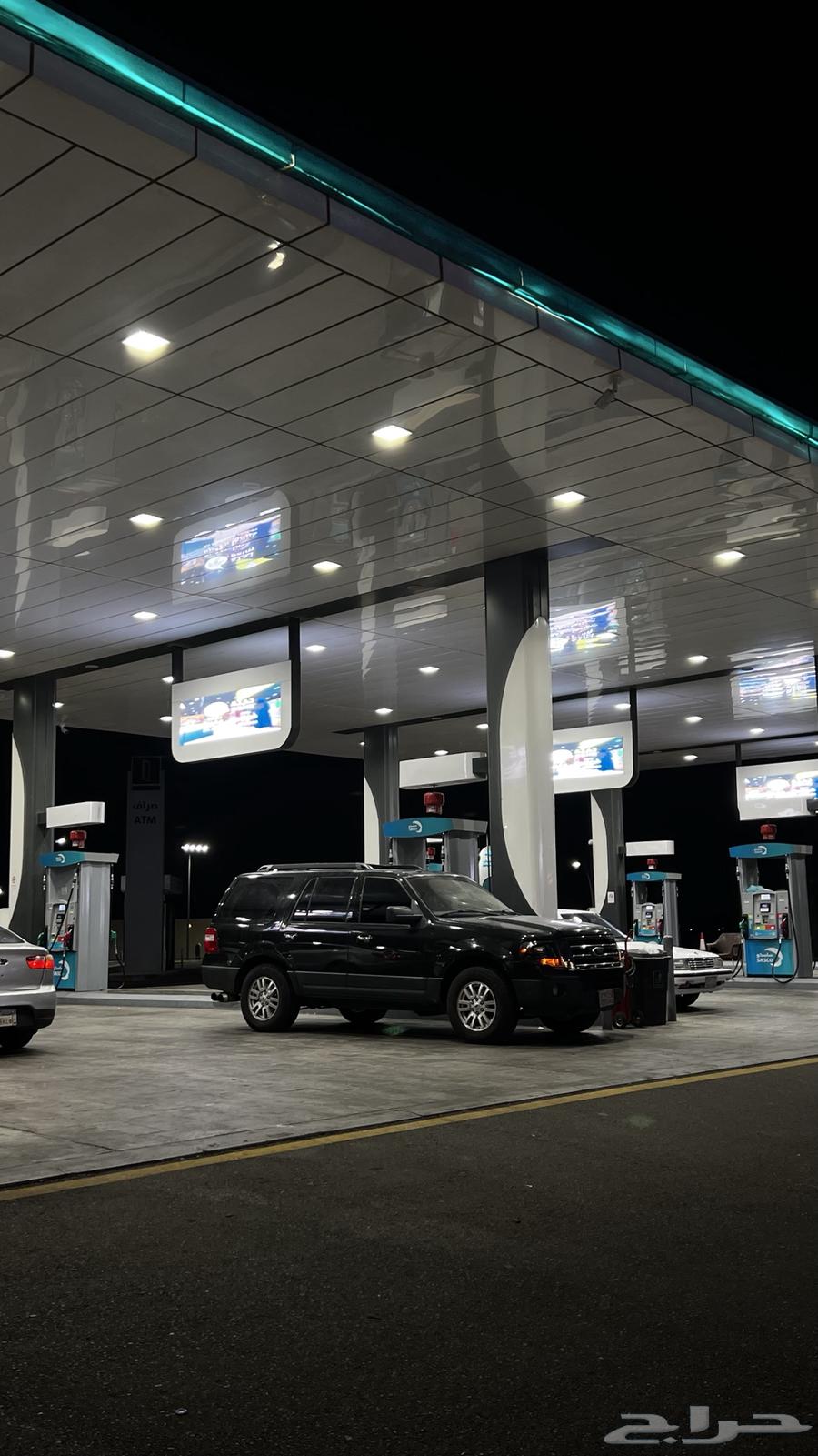 اكسبديشن 2013 فقط للبدل بموتر اصغر64342336257026112