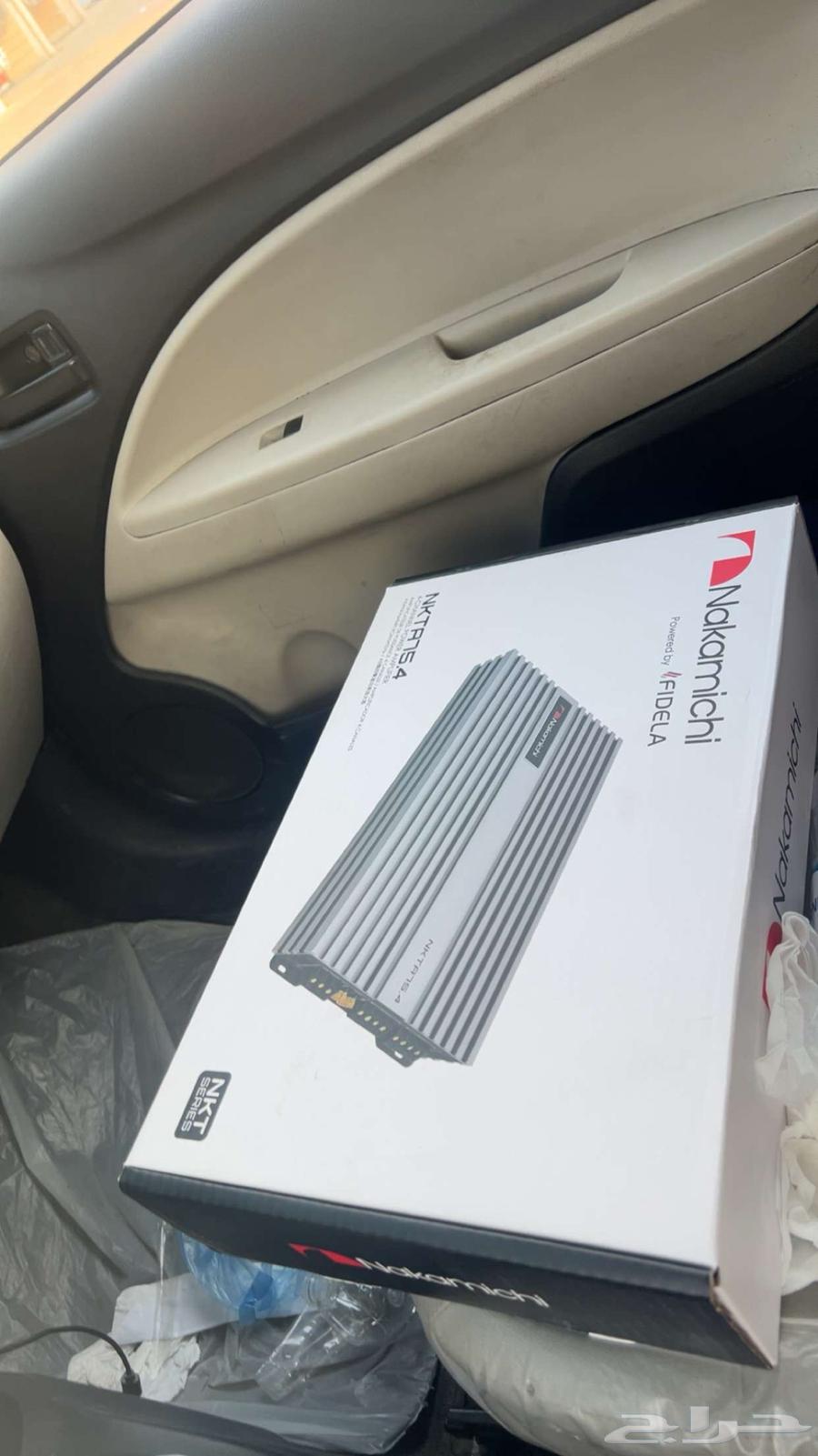 New 1800W amplifier, only five days old, asking price 35064364365121665111