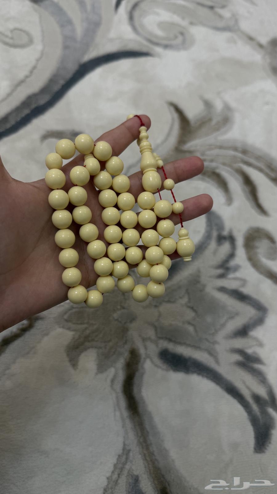 Creamy Dumuna Prayer Beads63909862803585113