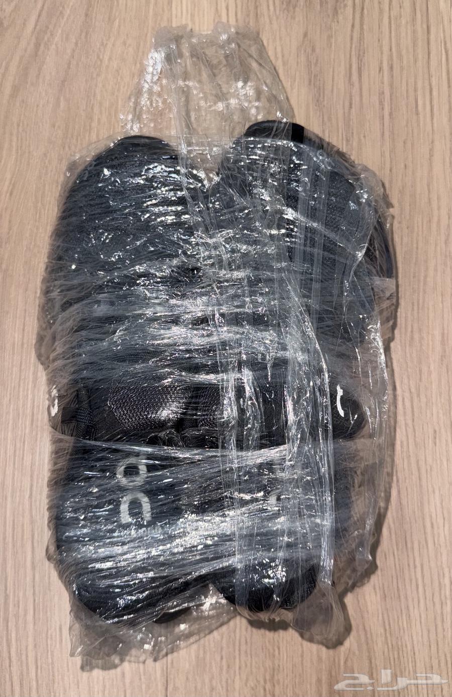 للبيع جزمة On Running نسائية جديدة64096903311490112