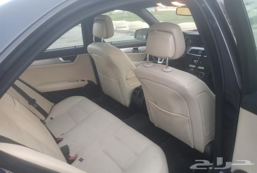 مرسيدس c200 منوة المستخدم64345492942338112