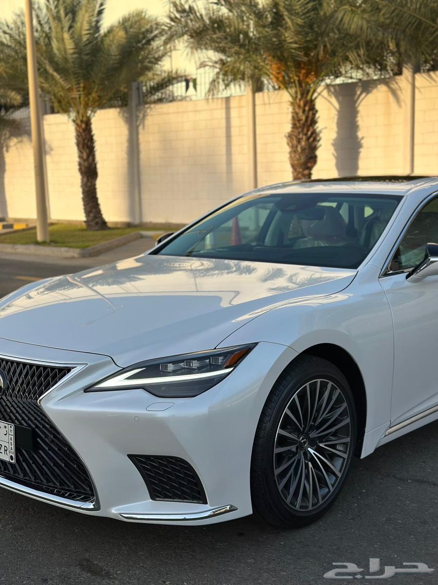 لكزس LS350 2024 شبه جديدة64341448756609114