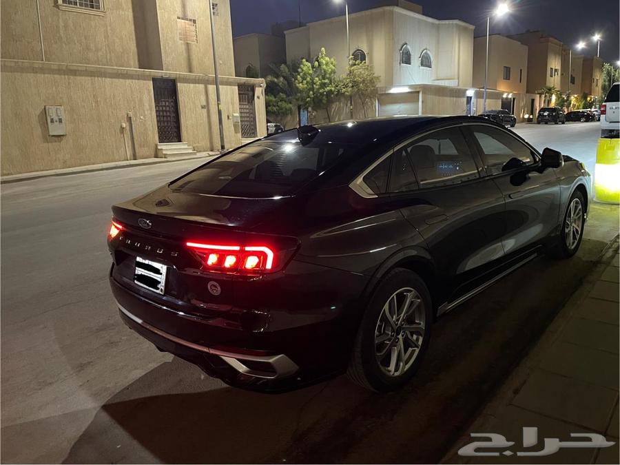 فورد تورس ترند اسود 202364260358566658113