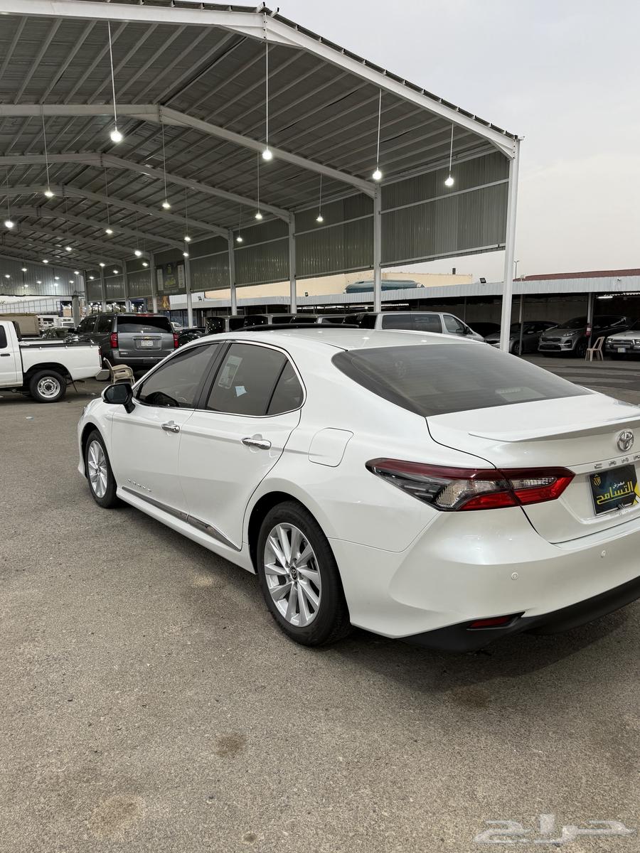 للبيع تويوتا كامري 2024 فل كامل وكاله شرط64339962461313114