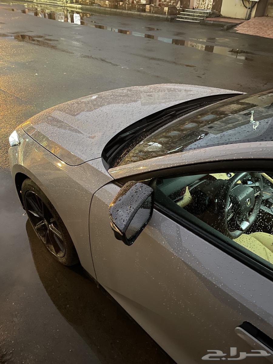 Uni-V for sale 202464345165342849111