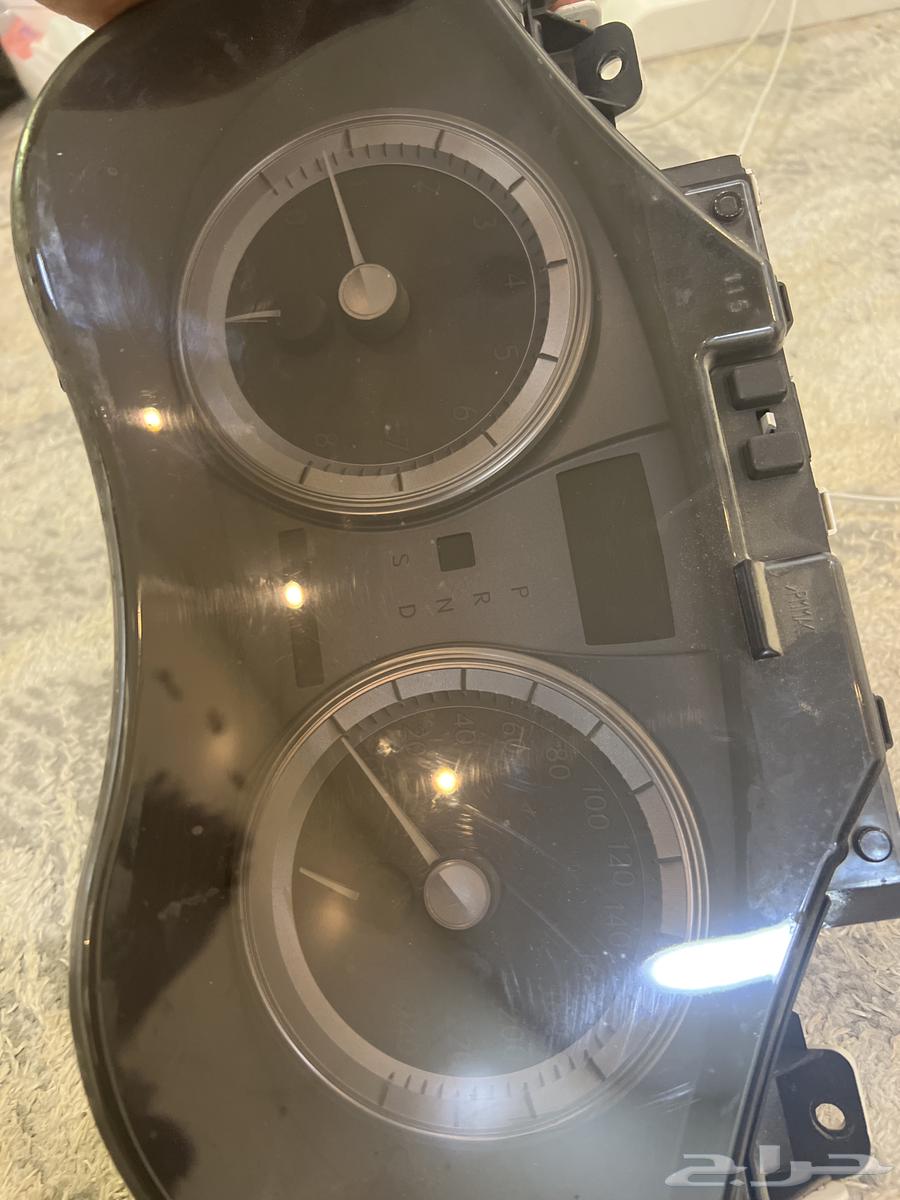 طبلون لكزس 2010 حجم 350 SE للبيع نظيف64341160364802110