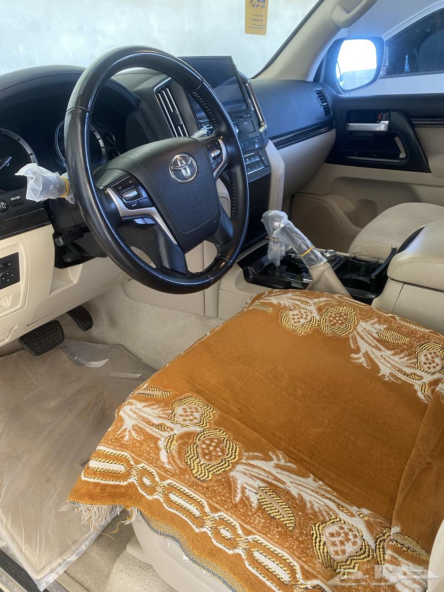 لاندكروزر تورينق 2020 فل كامل64344406654849110