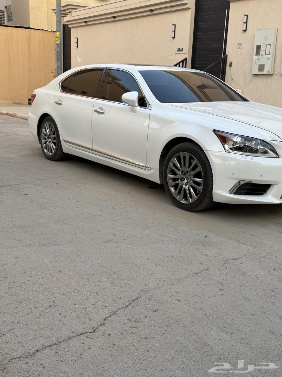 للبيع لكزس 46064342967594498110