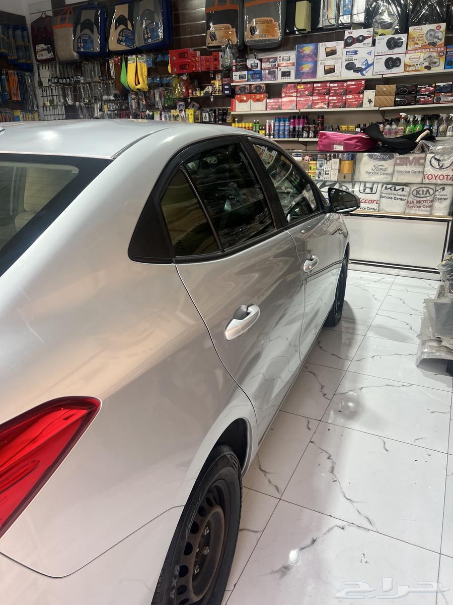 Yaris 202064343733768322113