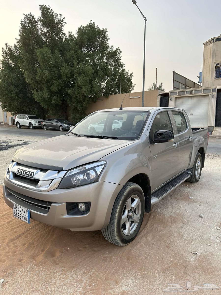 ايسوزو 2014 للبيع64344063836289110