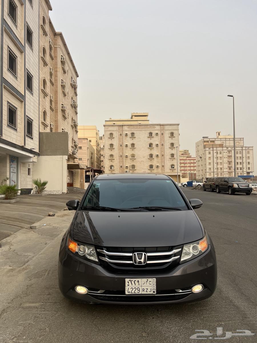 للبيع هوندا اودسي 2015 فل كامل بودي وكاله64341252753922110