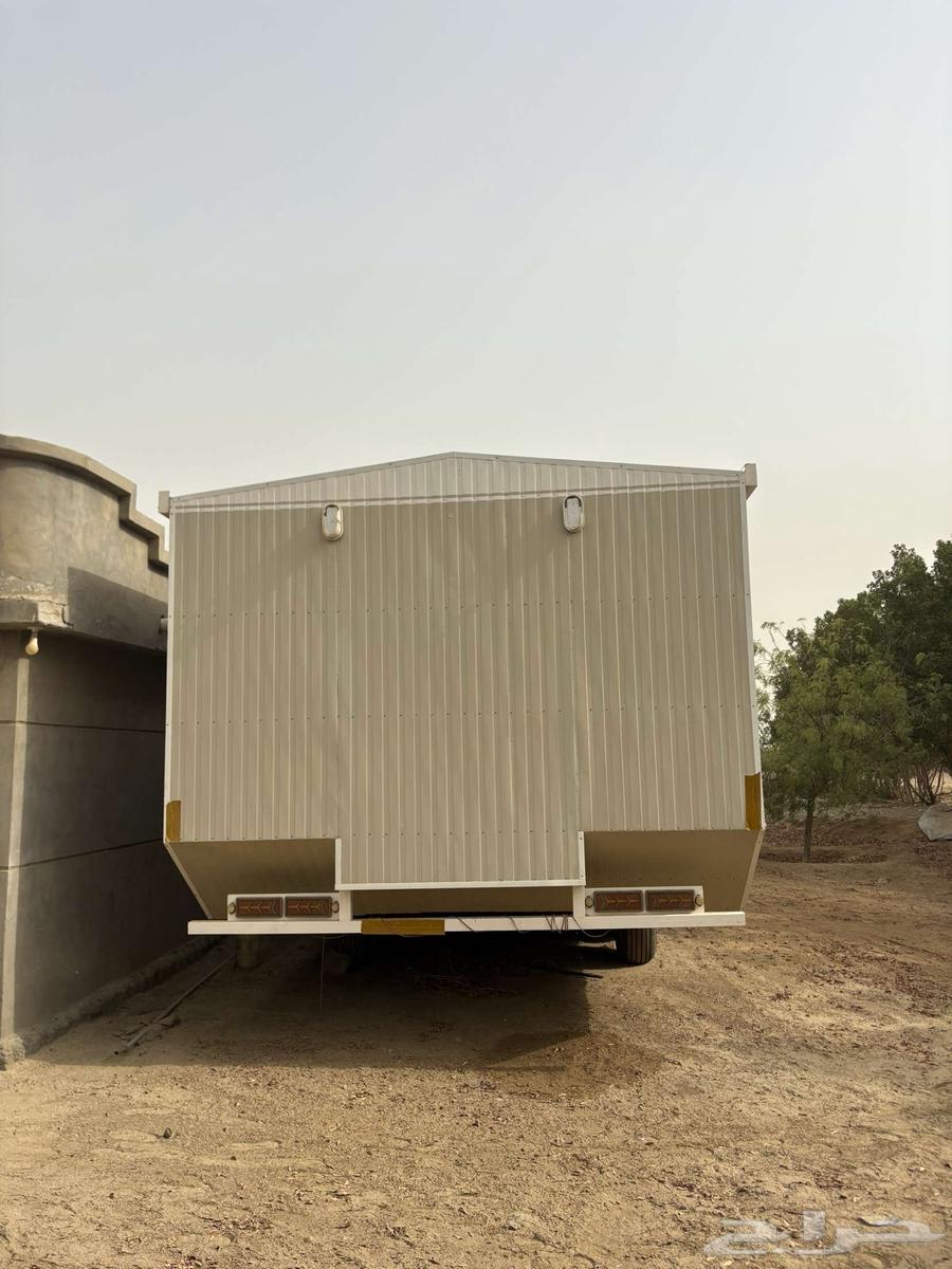 20-meter-long caravan64343809222787111