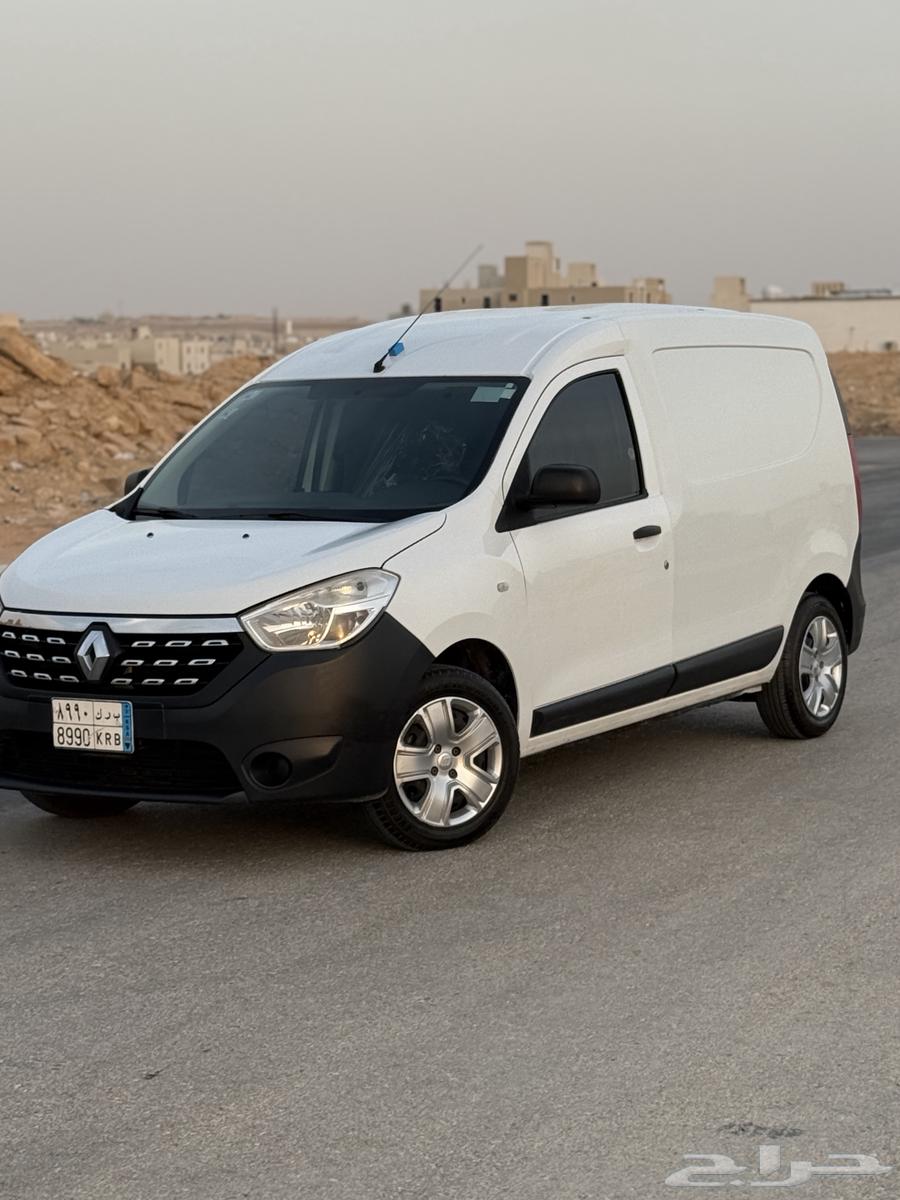 Docker van 2020 with low mileage64343658378883111