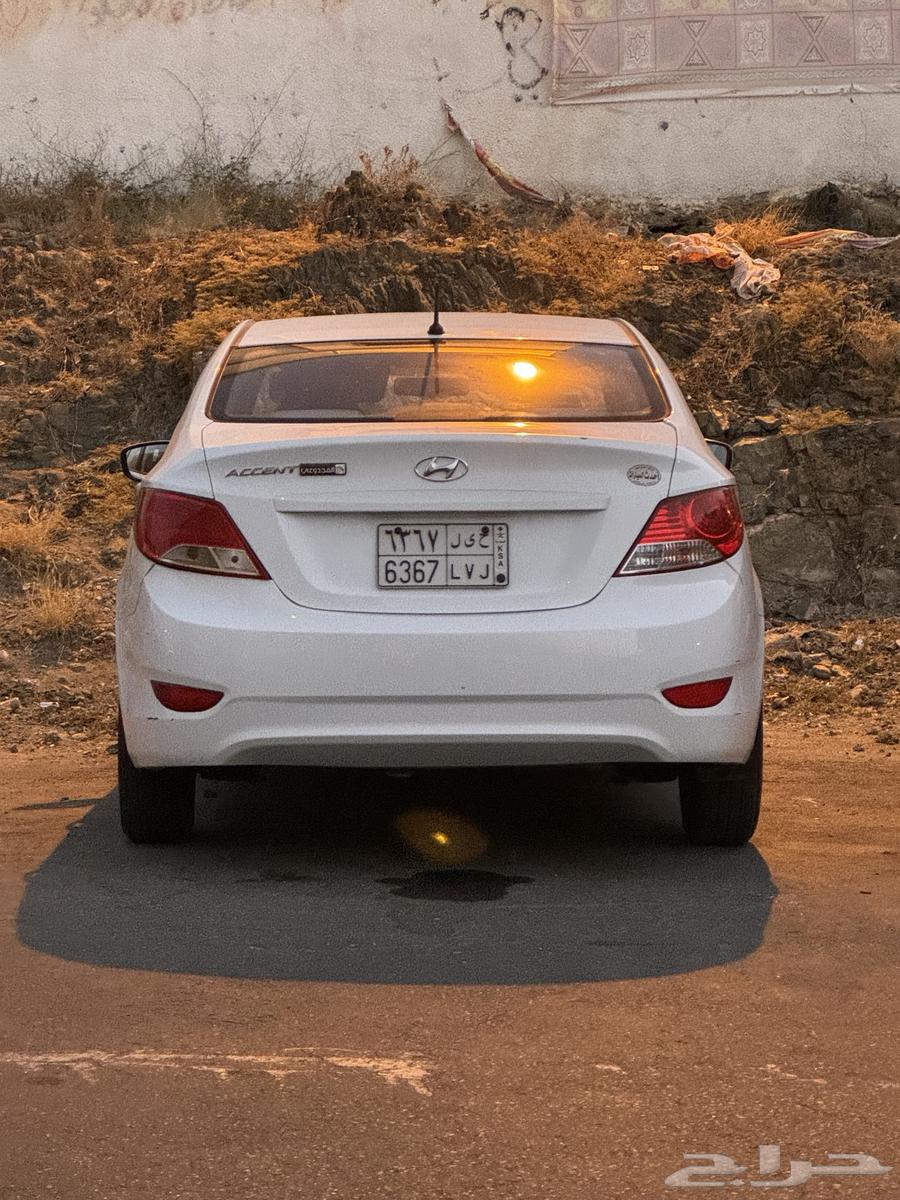 2017 Accent, extremely clean, used64340659026819114