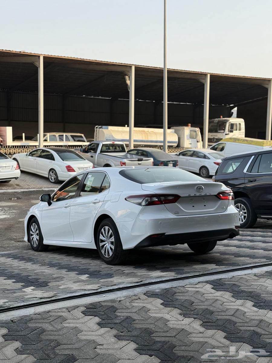 تويوتا كامري 2022 LE بنزين عداد 6300 فقط64340432546689114