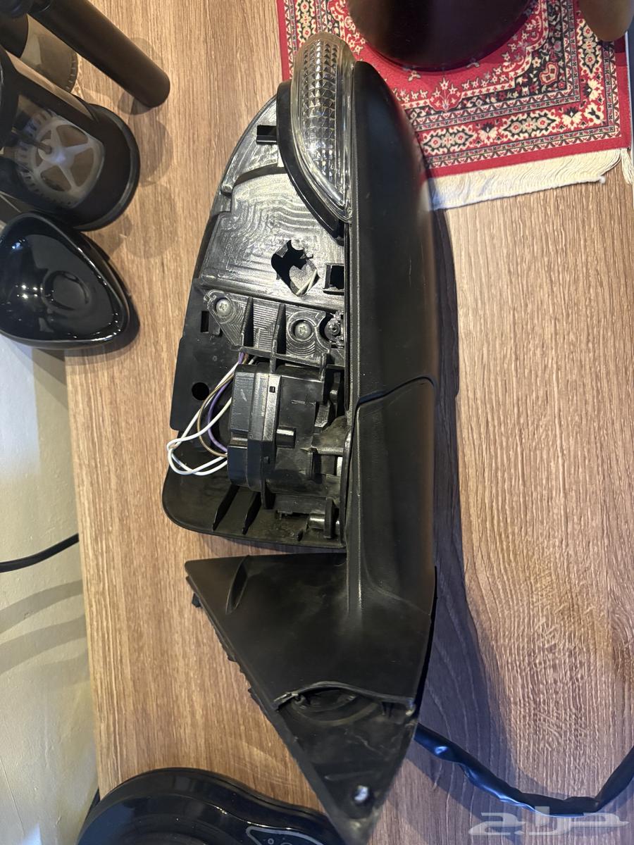 مراية كامري 13 الين 1564338331829762110