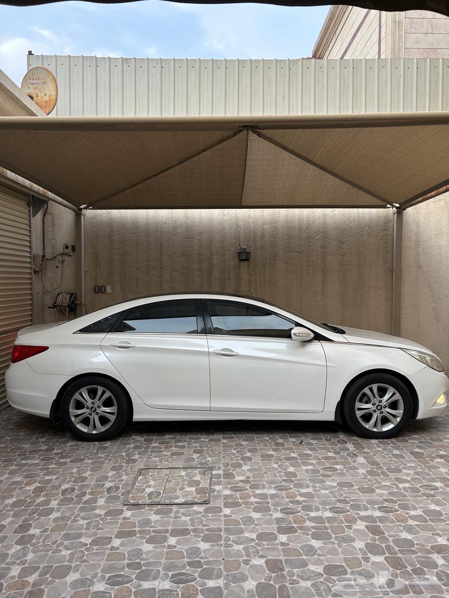 للبيع هيونداي سوناتا 201164343359003265114